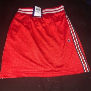 LARGE CH-EMBROIDERED SKIRT